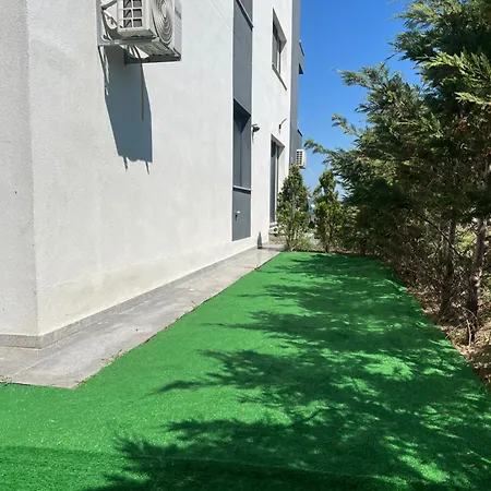 Maryland Garden Апартаменты Нэводари