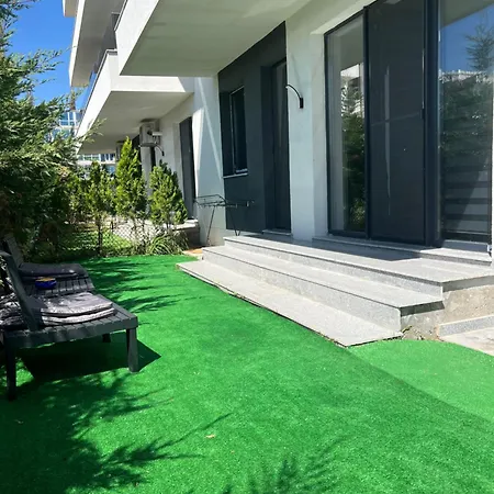 Sea Breeze Terrace